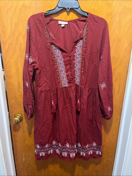 Knox Rose Dresses & Skirts - Knox Rose Deep Wine Embroidered Peasant Dress